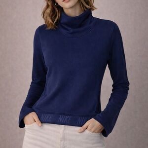 Nike dri-fit funnel neck pullover women’s small Navy blue athletic training top